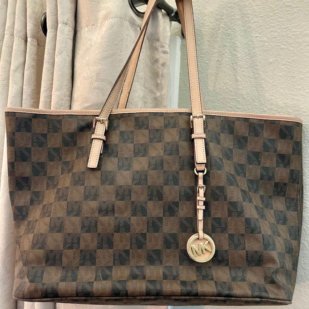 Michael Kors Tote (MK tote bag)
